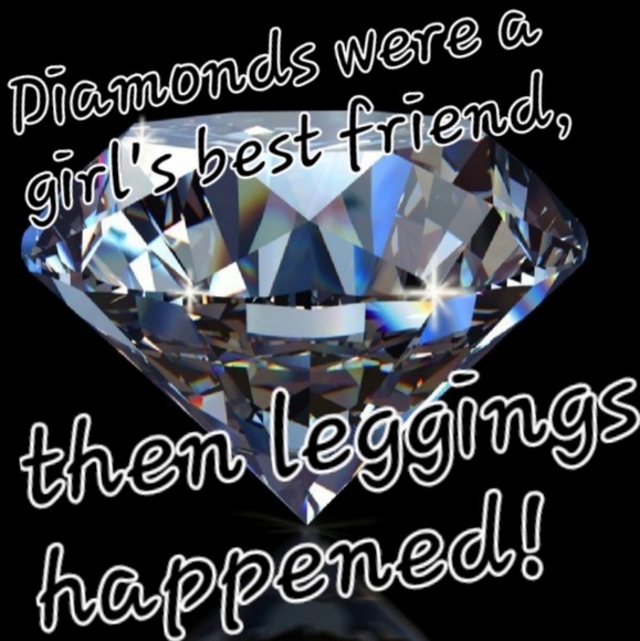 Jewelry and accessories - Picture 2 of 12